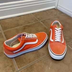 Orange Vans Old Skool